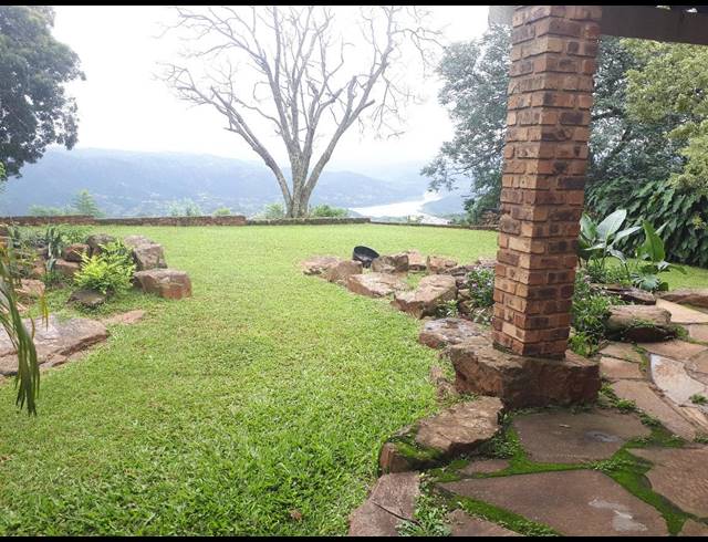2.5 BEDROOM HOUSE RENTED IN CRESTHOLME